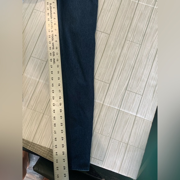 SPANX Pull On Straight Ankle Jeans High Waisted Women's Size Small ? Stretch - Picture 5 of 5